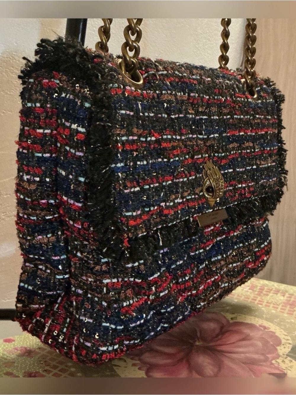 Kurt Geiger Kensington Tweed Shoulder Bag with Gold Chain - Black & Red EUC - Picture 9 of 15